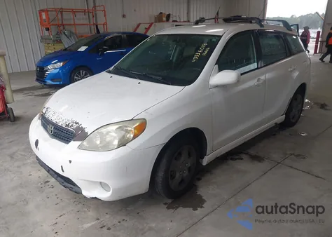 2006 Toyota Matrix Xr z USA, uszkodzony, nr VIN 2T1KR32E96C573115